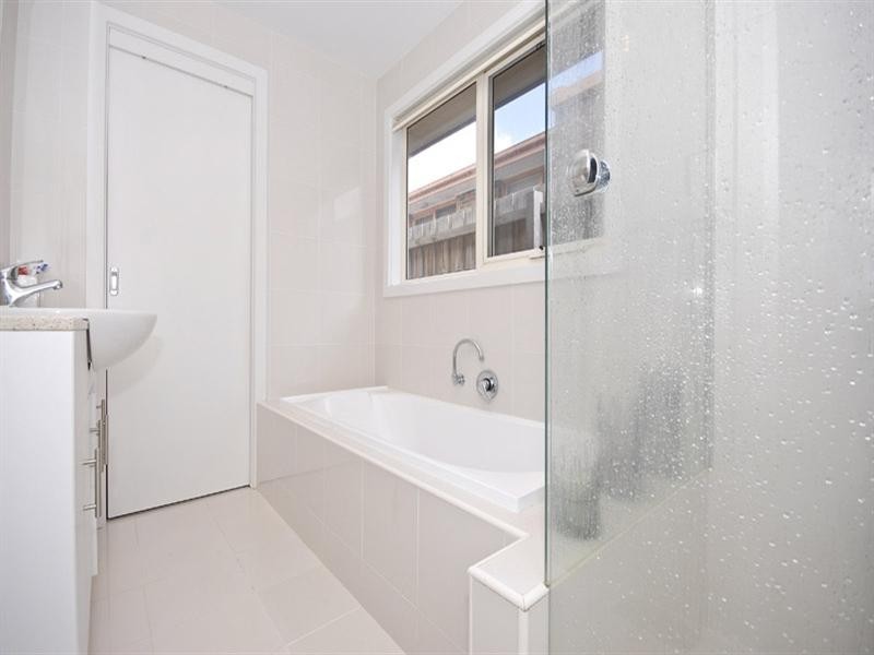 2/10 Clyde Street, Lilydale VIC 3140