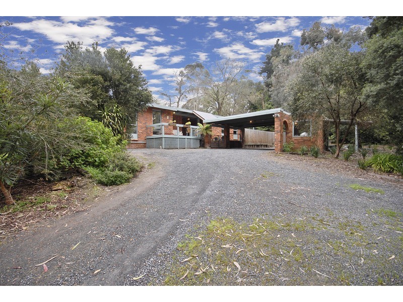 22-24 Heathfield Grove, Montrose VIC 3765