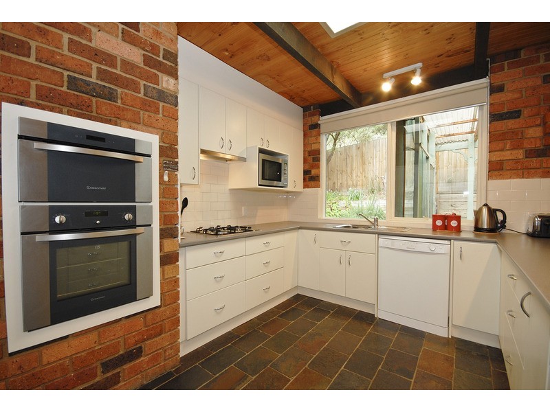 22-24 Heathfield Grove, Montrose VIC 3765