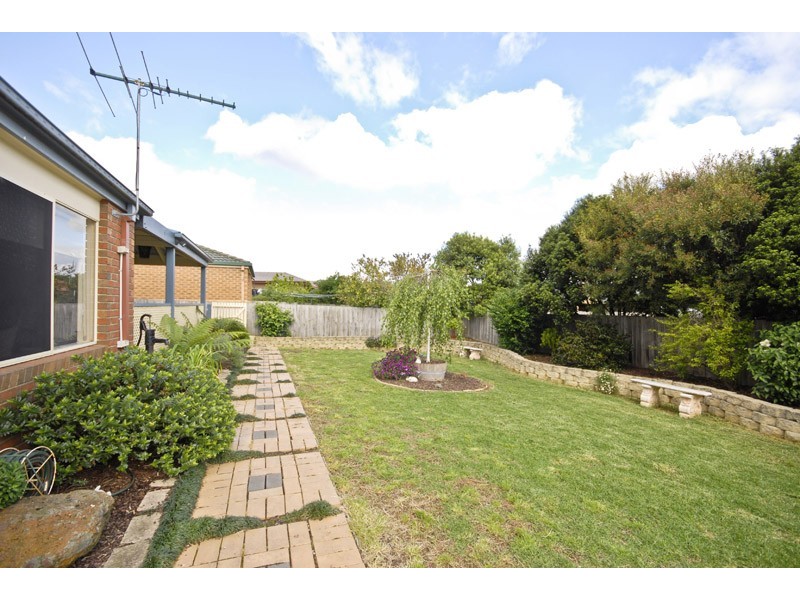 22 Glencoe Place, Lilydale VIC 3140