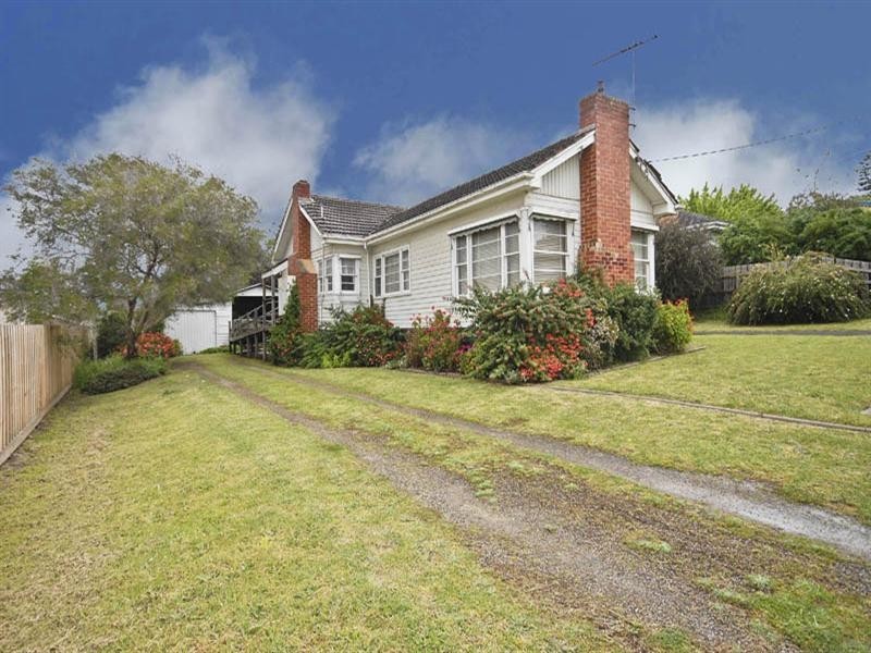11 Clyde Street, Lilydale VIC 3140