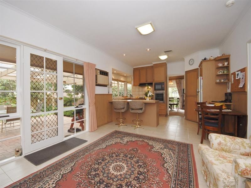 28 Great Oak Court, Mooroolbark VIC 3138