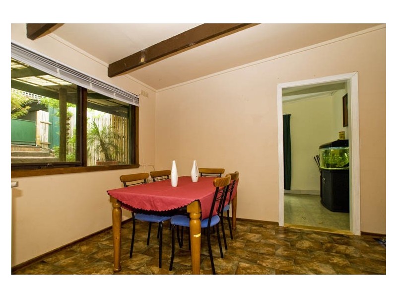 19 Commercial Road, Mount Evelyn VIC 3796