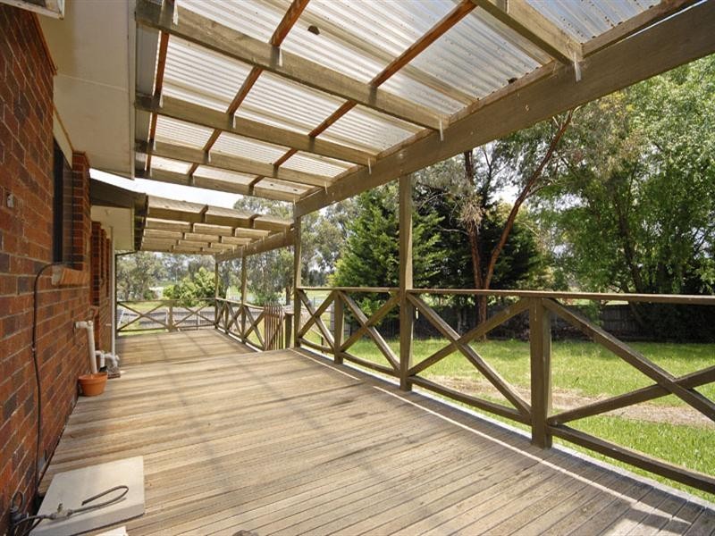 8 Badger Court, Lilydale VIC 3140