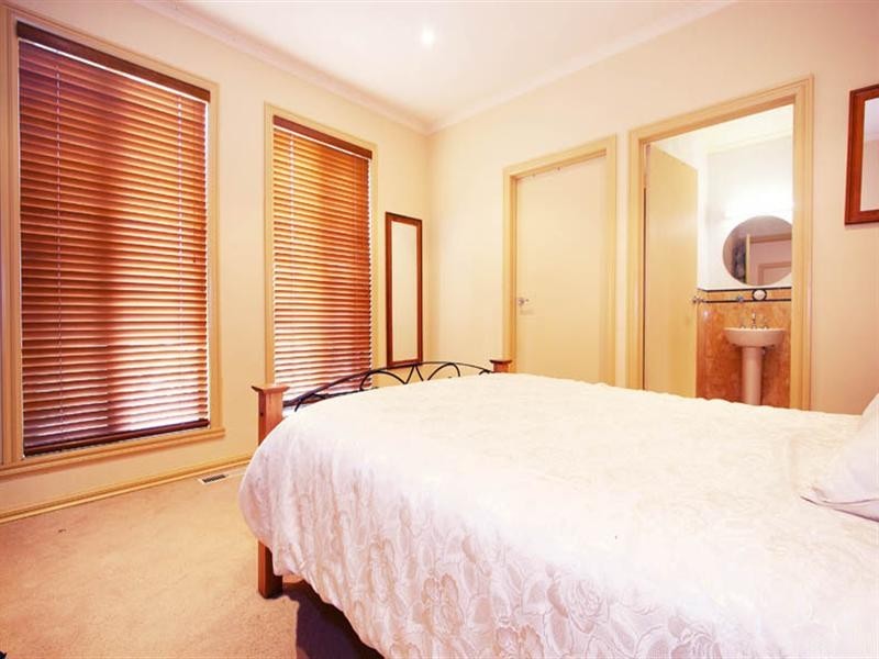 62 Chester Street, Lilydale VIC 3140
