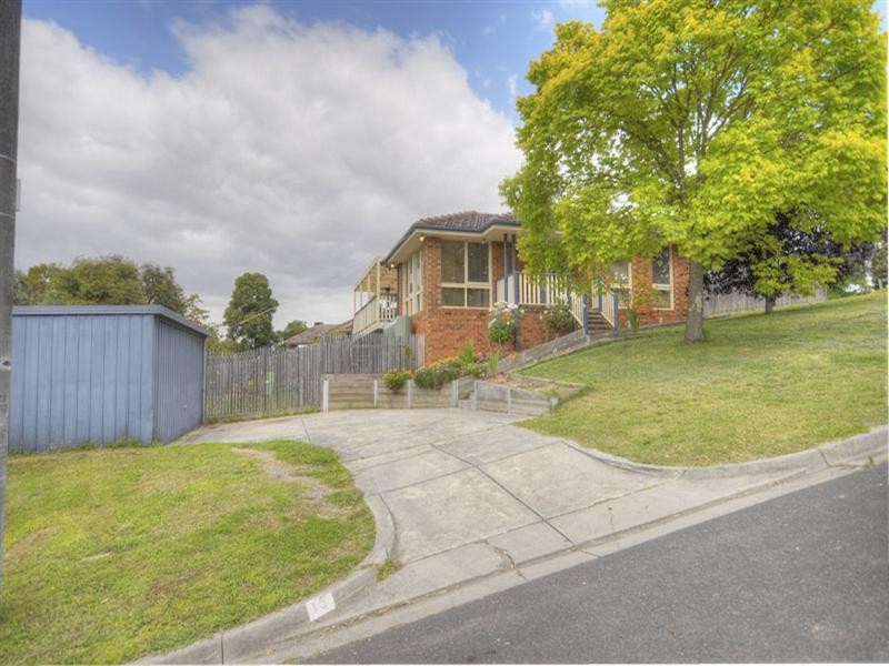 15 Crestway, Lilydale VIC 3140