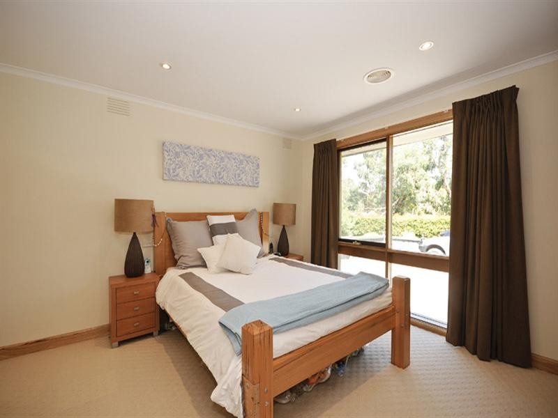 1 Alfred Street, Wandin North VIC 3139