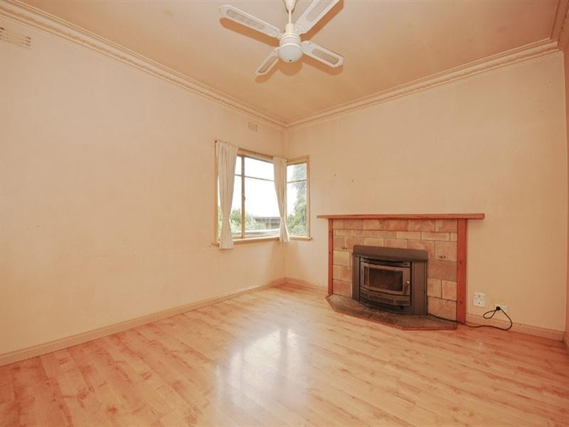 5 Pine Street, Lilydale VIC 3140