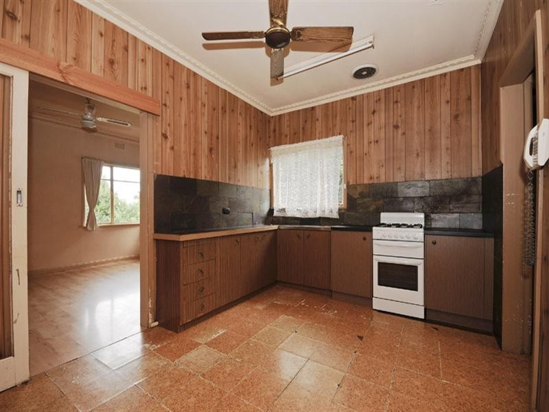 5 Pine Street, Lilydale VIC 3140