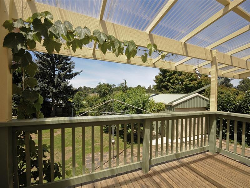 14 Mount Pleasant Road, Monbulk VIC 3793