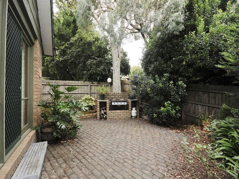 4 Woodpecker Pass, Chirnside Park VIC 3116