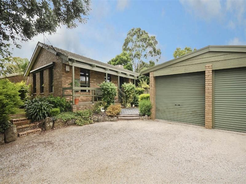 4 Woodpecker Pass, Chirnside Park VIC 3116