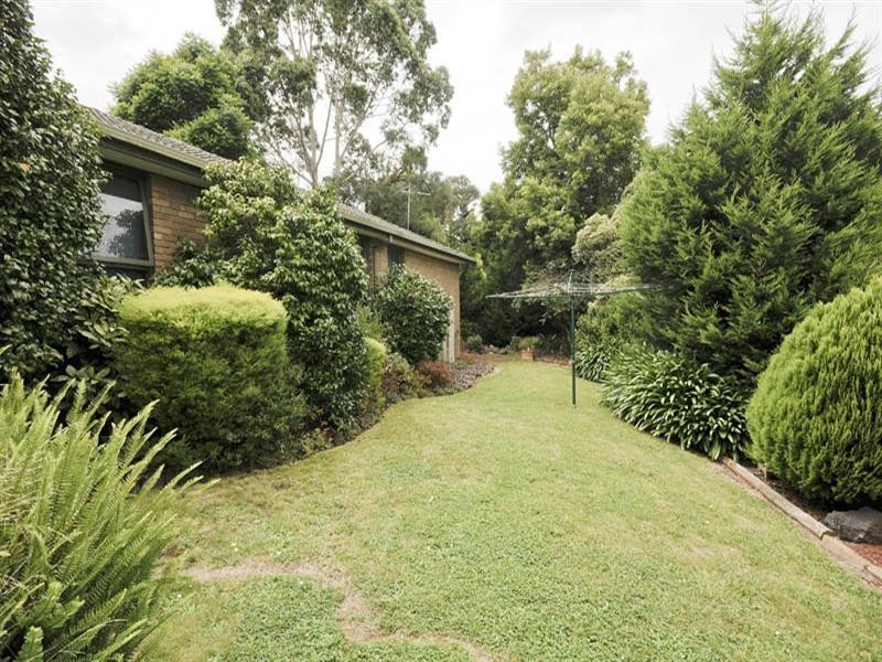 4 Woodpecker Pass, Chirnside Park VIC 3116