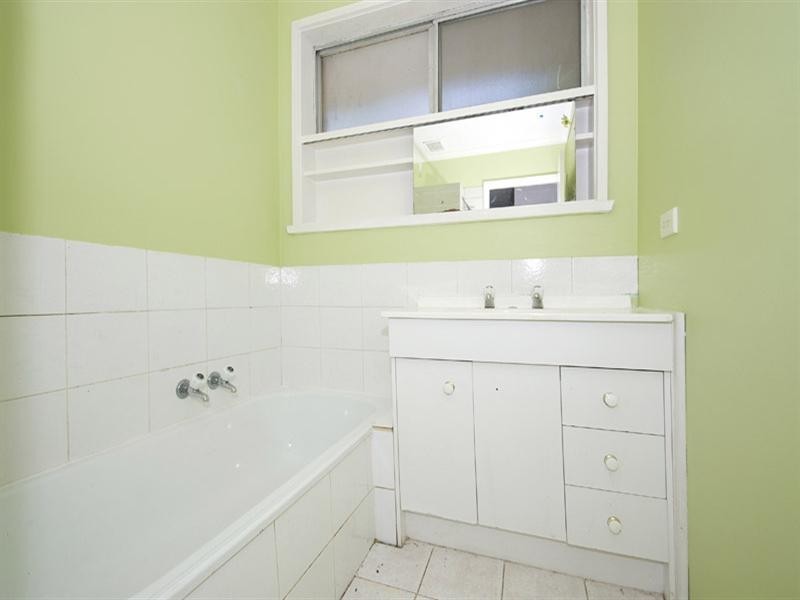 2 Russell Street, Mount Evelyn VIC 3796