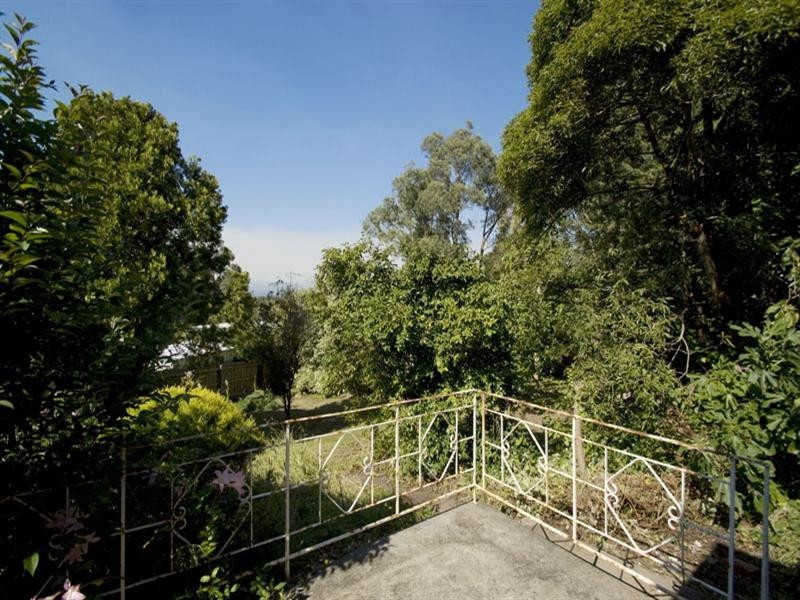 2 Russell Street, Mount Evelyn VIC 3796