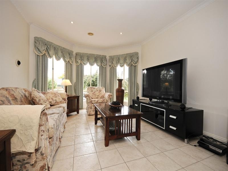 61 The Gateway, Lilydale VIC 3140