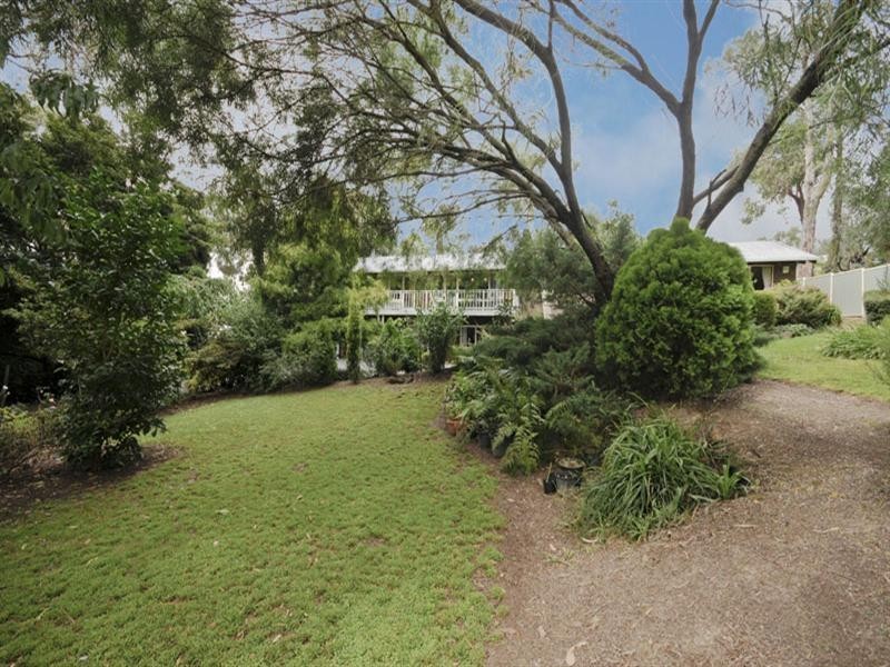 5 Newton Avenue, Mount Evelyn VIC 3796