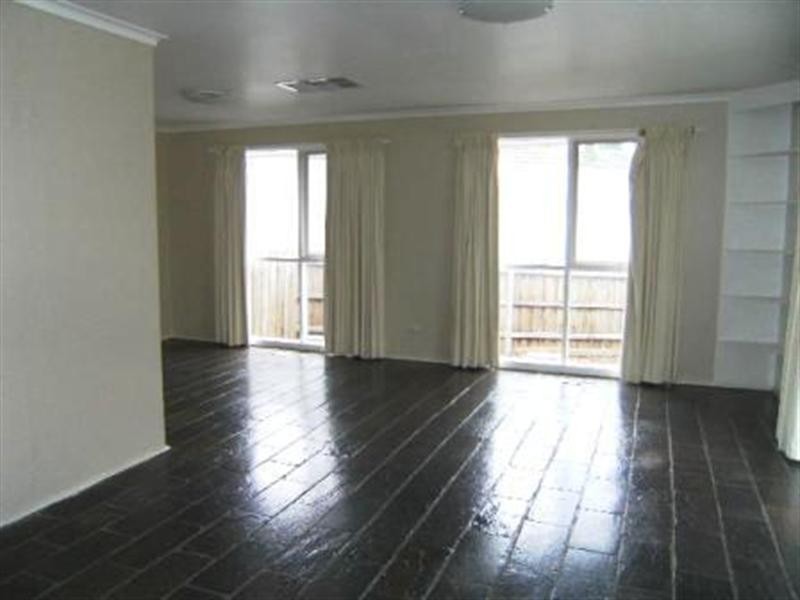 15 Chirnside Drive, Chirnside Park VIC 3116