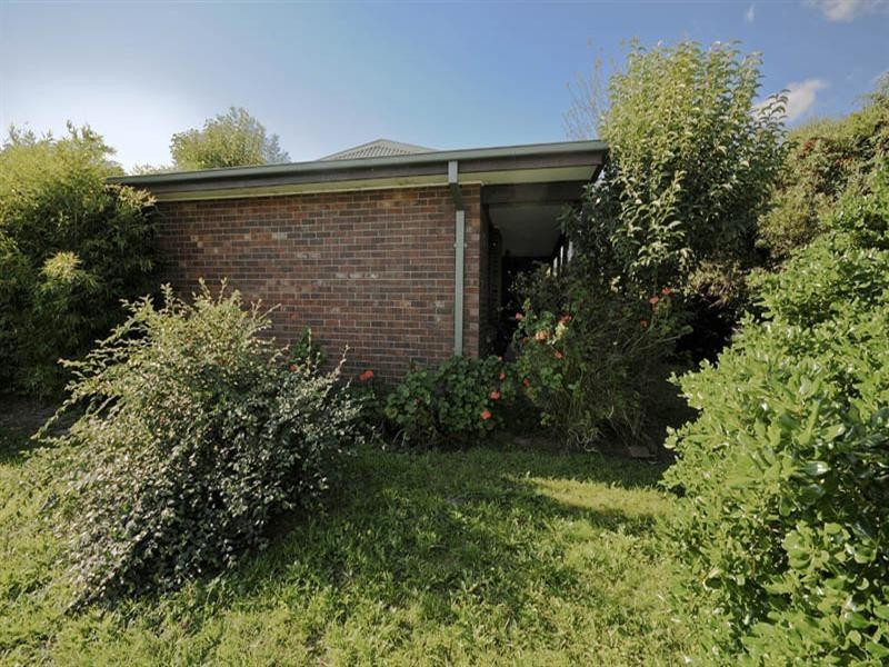 109 Cave Hill Road, Lilydale VIC 3140