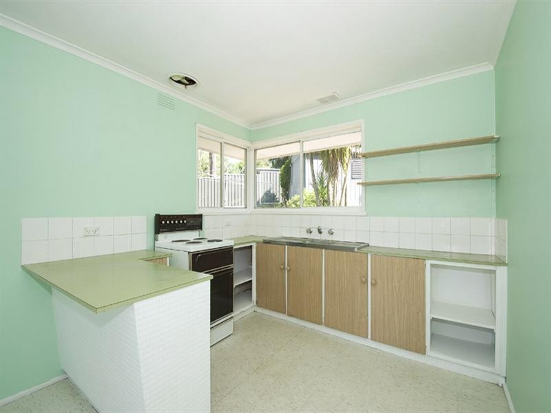 2 Russell Street, Mount Evelyn VIC 3796