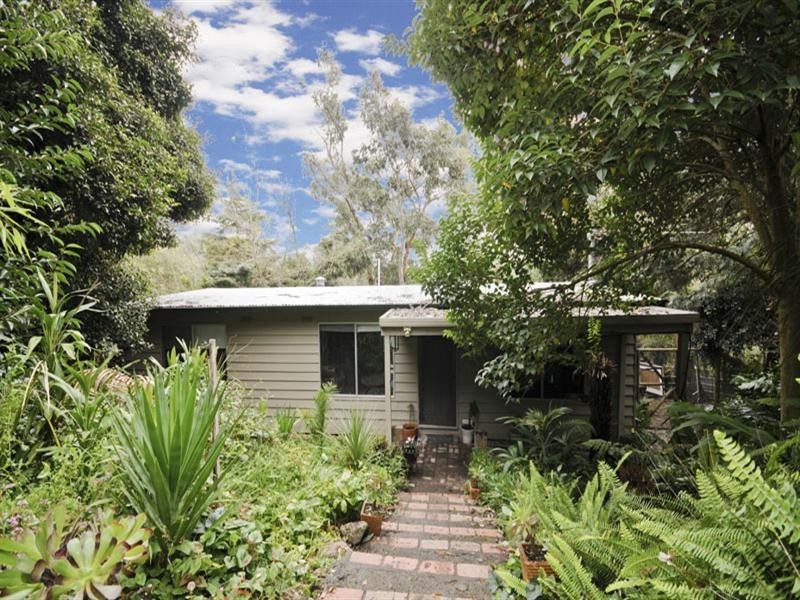 29 Commercial Road, Mount Evelyn VIC 3796