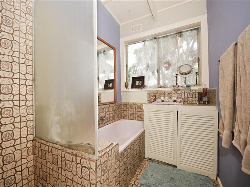 29 Commercial Road, Mount Evelyn VIC 3796