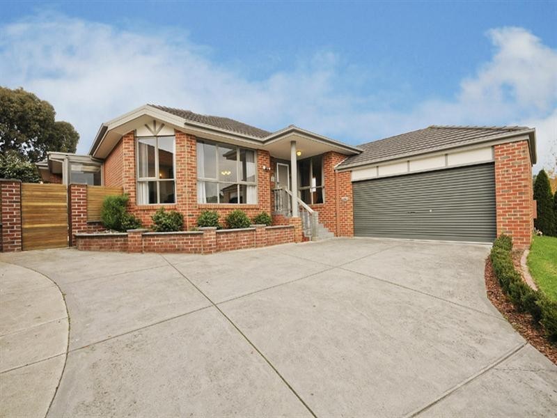14 Clearwater Drive, Lilydale VIC 3140
