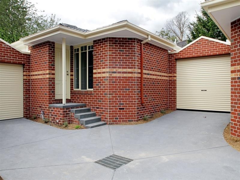 Unit 3, 98-100 Maroondah Hwy., Healesville VIC 3777