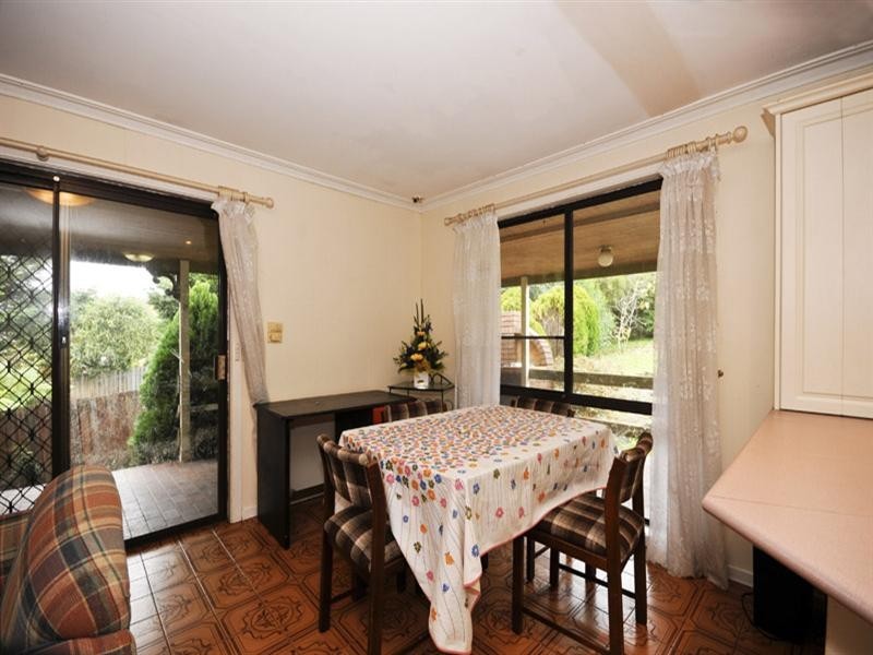 24 Bowen Road, Lilydale VIC 3140