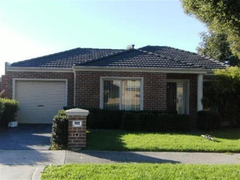 2/12 McComb Street, Lilydale VIC 3140