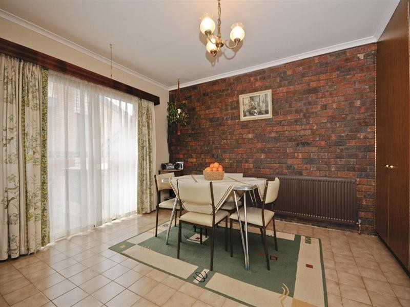 48 Crown Point Ridge, Chirnside Park VIC 3116