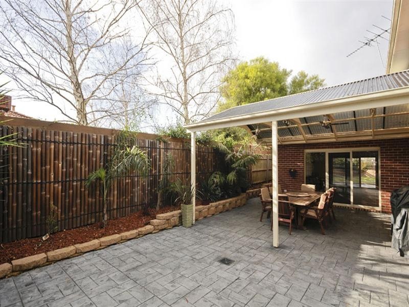 6 Chateau Close, Croydon VIC 3136