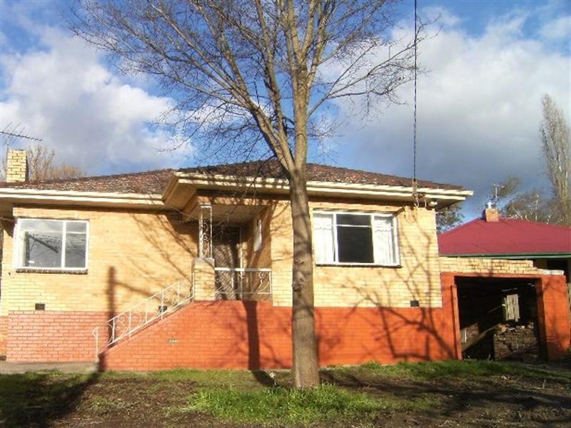 5 Pine Street, Lilydale VIC 3140