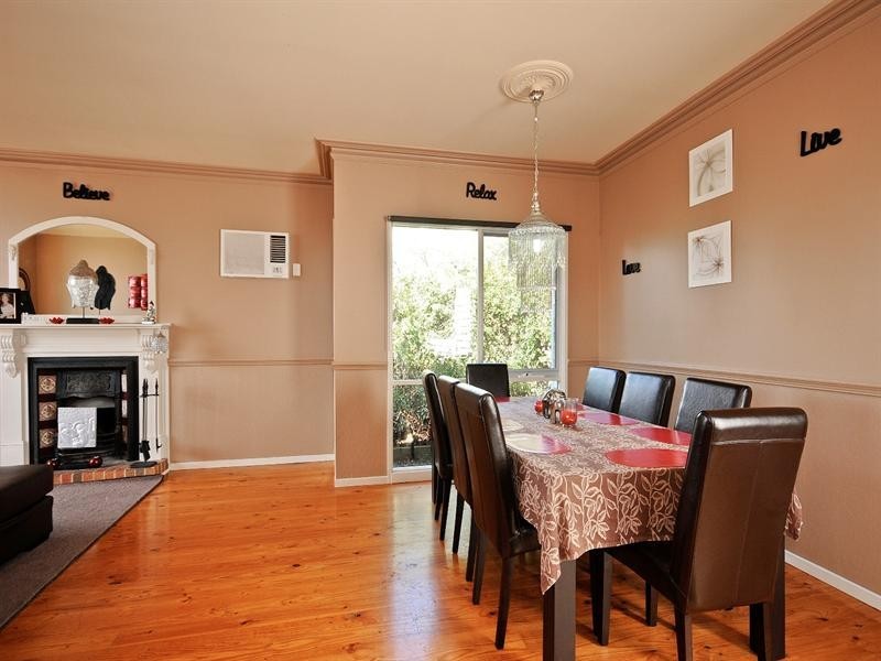 13 Yering Place, Chirnside Park VIC 3116