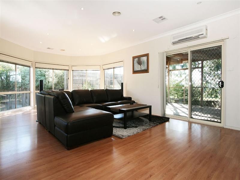 9 Ally Terrace, Chirnside Park VIC 3116