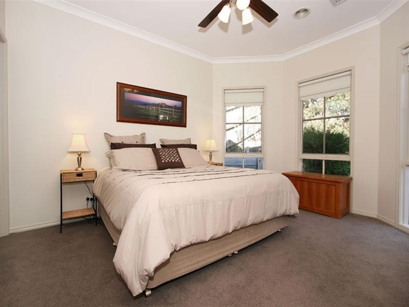 9 Ally Terrace, Chirnside Park VIC 3116