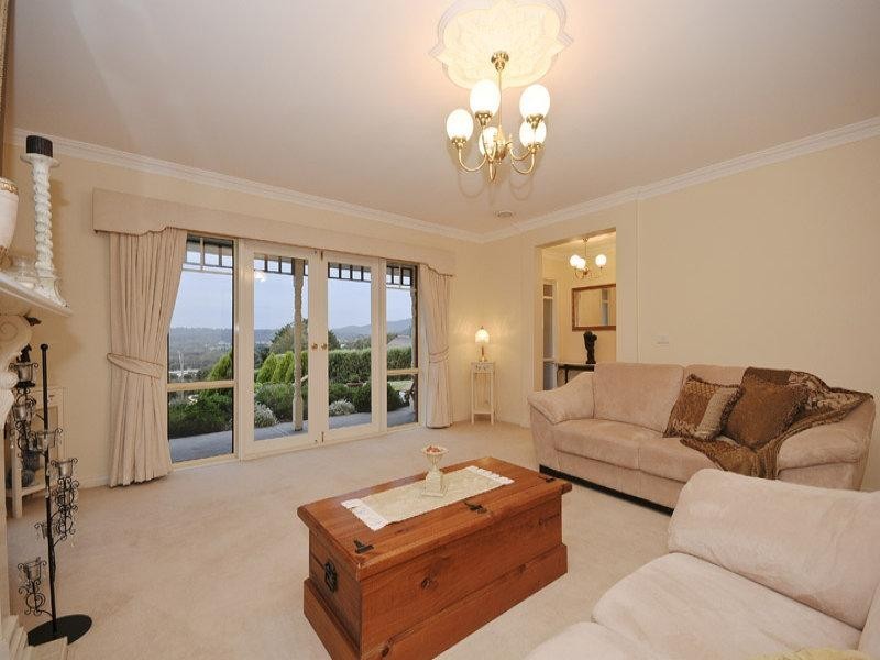 8 Noble Court, Lilydale VIC 3140