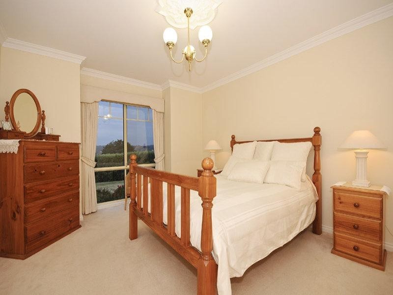 8 Noble Court, Lilydale VIC 3140