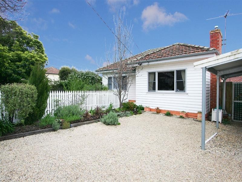 8 Slevin Street, Lilydale VIC 3140