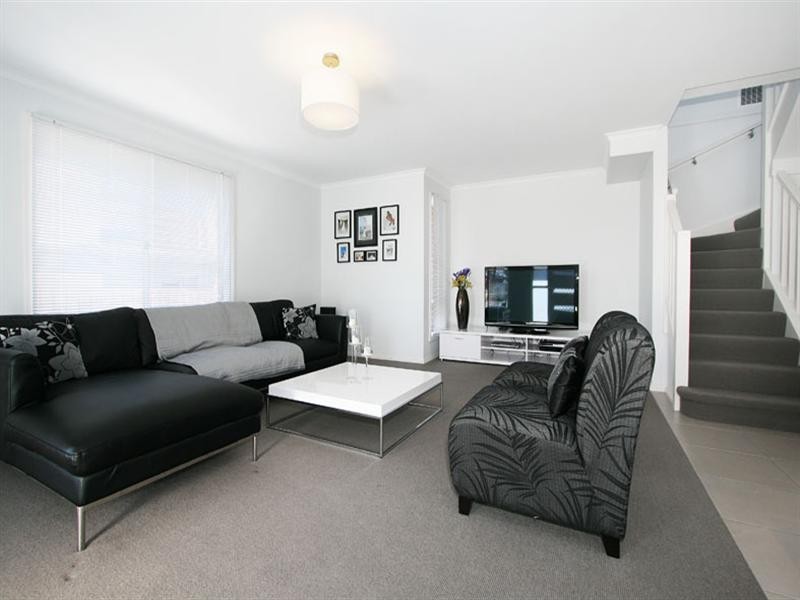 Unit 1, 9 Clyde Street, Lilydale VIC 3140