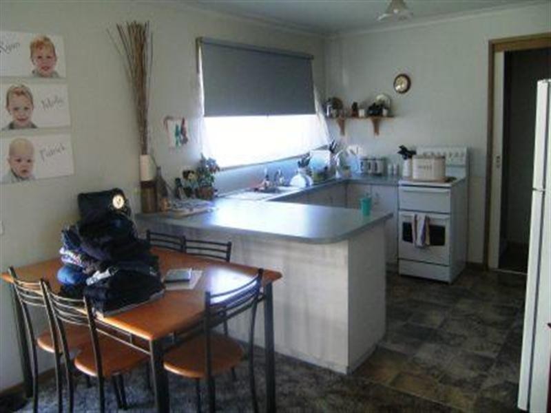 49 Drummond Road, Seville VIC 3139