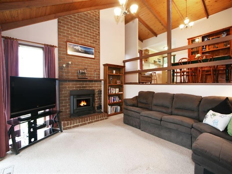 99 Charles Road, Lilydale VIC 3140