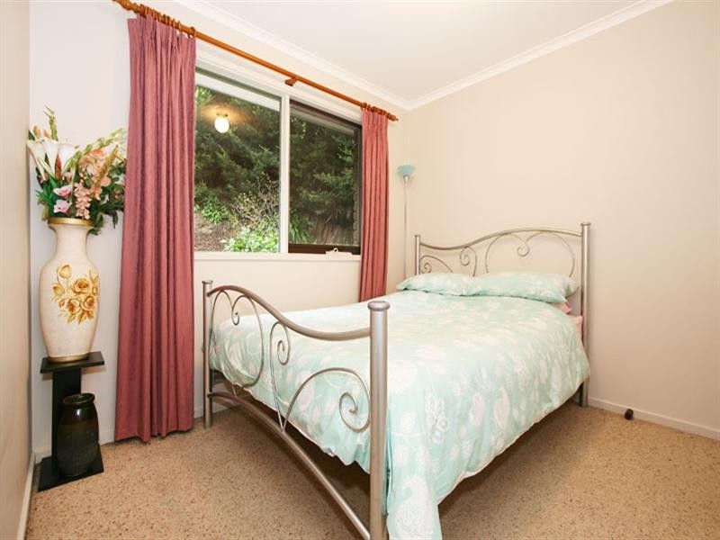 99 Charles Road, Lilydale VIC 3140