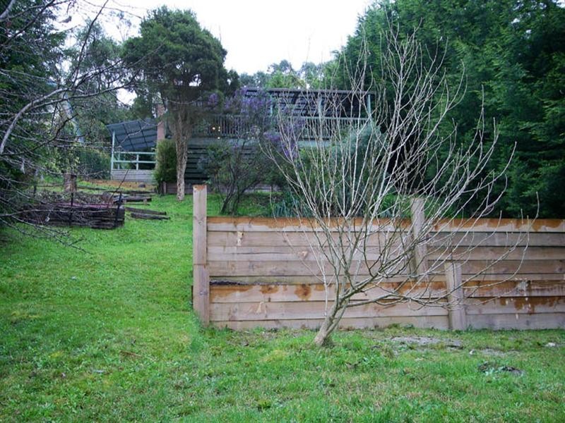 99 Charles Road, Lilydale VIC 3140