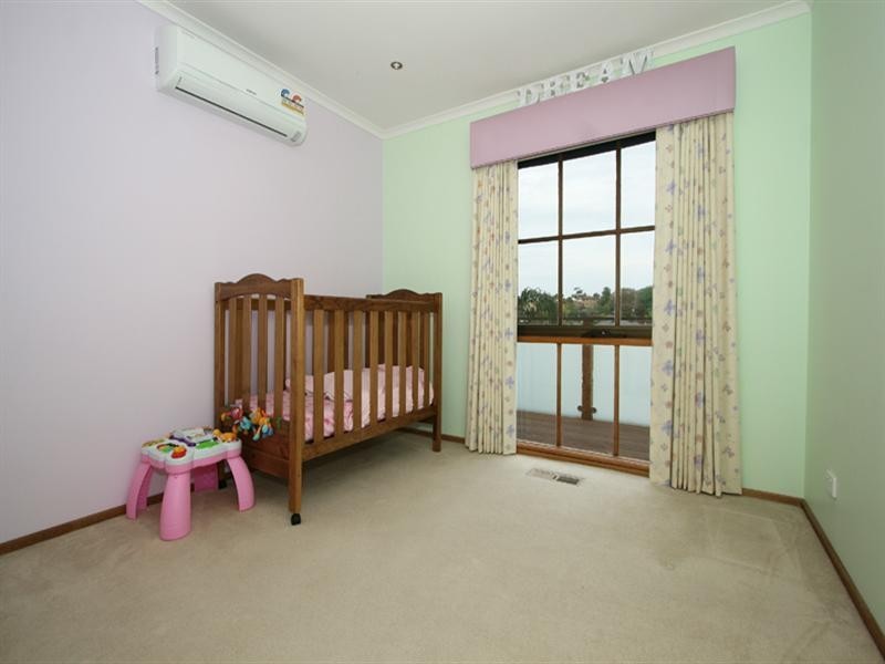 26 Huntingdale Drive, Chirnside Park VIC 3116