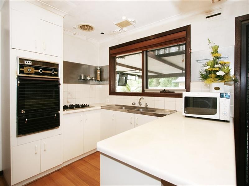 42 Morokai Grove, Lilydale VIC 3140
