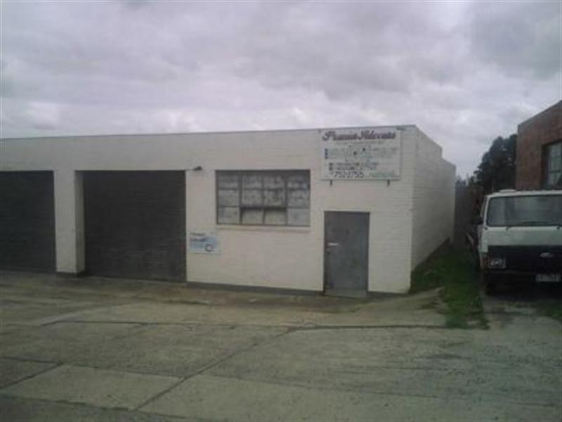 4/12 Amay Crescent, Ferntree Gully VIC 3156