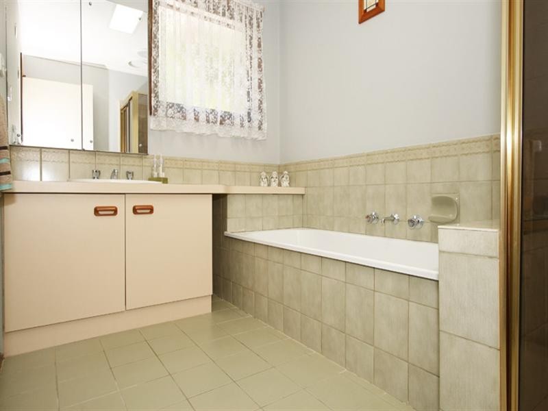 16 Horatio Court, Lilydale VIC 3140