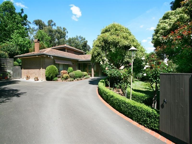 296 Swansea Road, Mount Evelyn VIC 3796