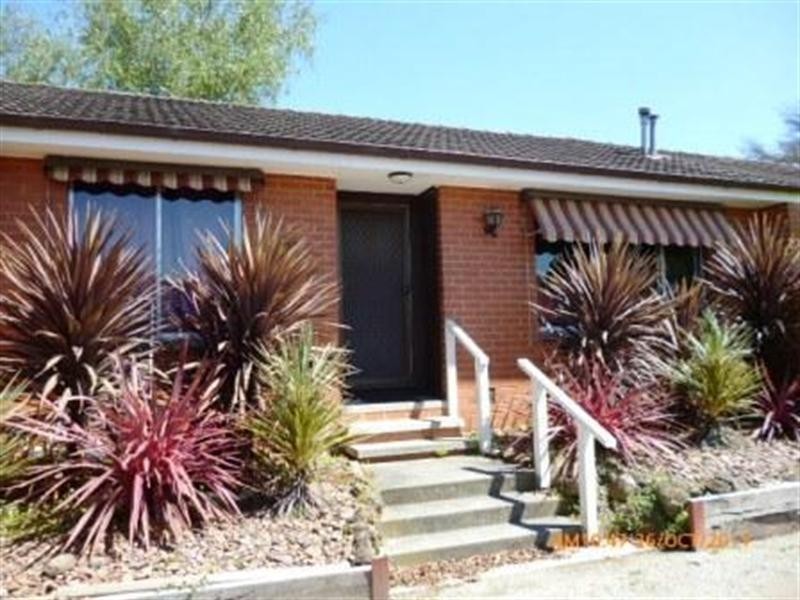 2/7 Fortuna Avenue, Croydon VIC 3136